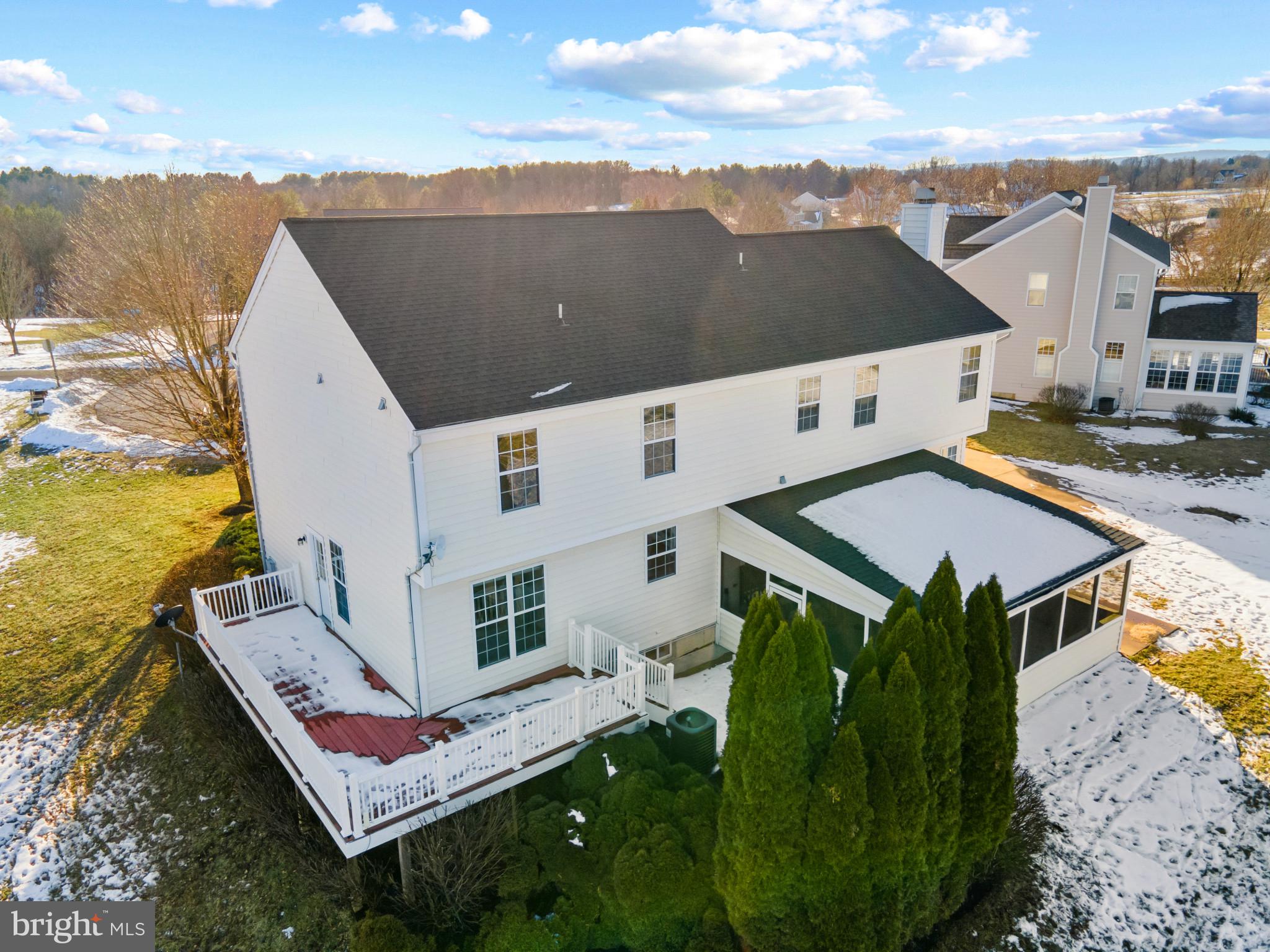 TAYLORSTOWN - Residential