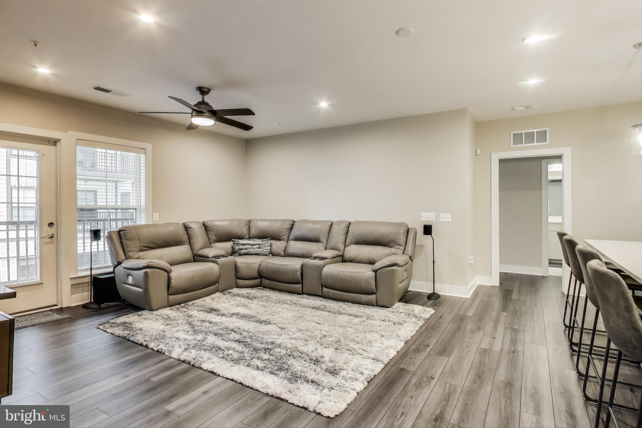 THE FLATS AT NATIONAL HARBOR - Residential