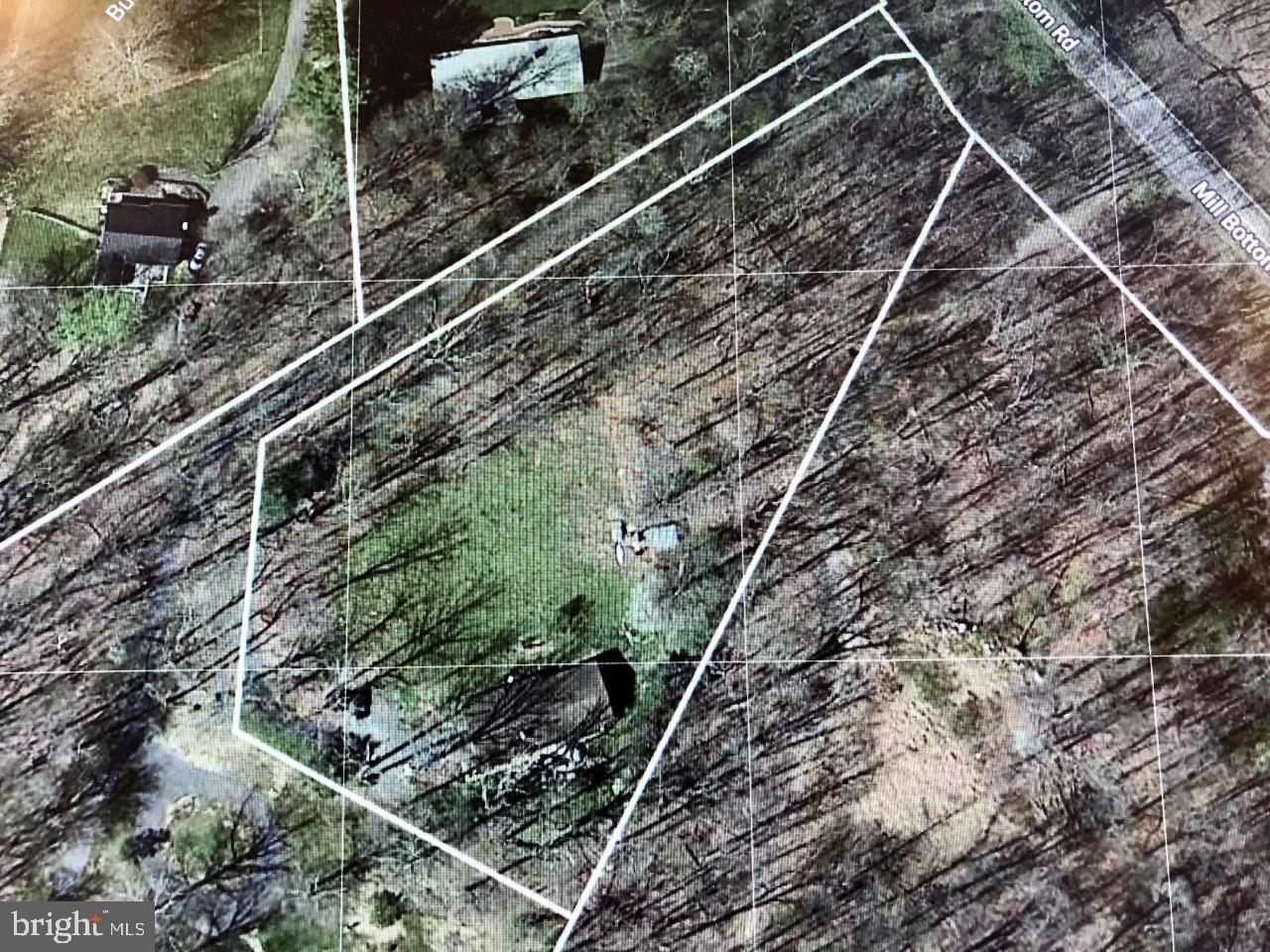 ROLLING HILLS - Residential