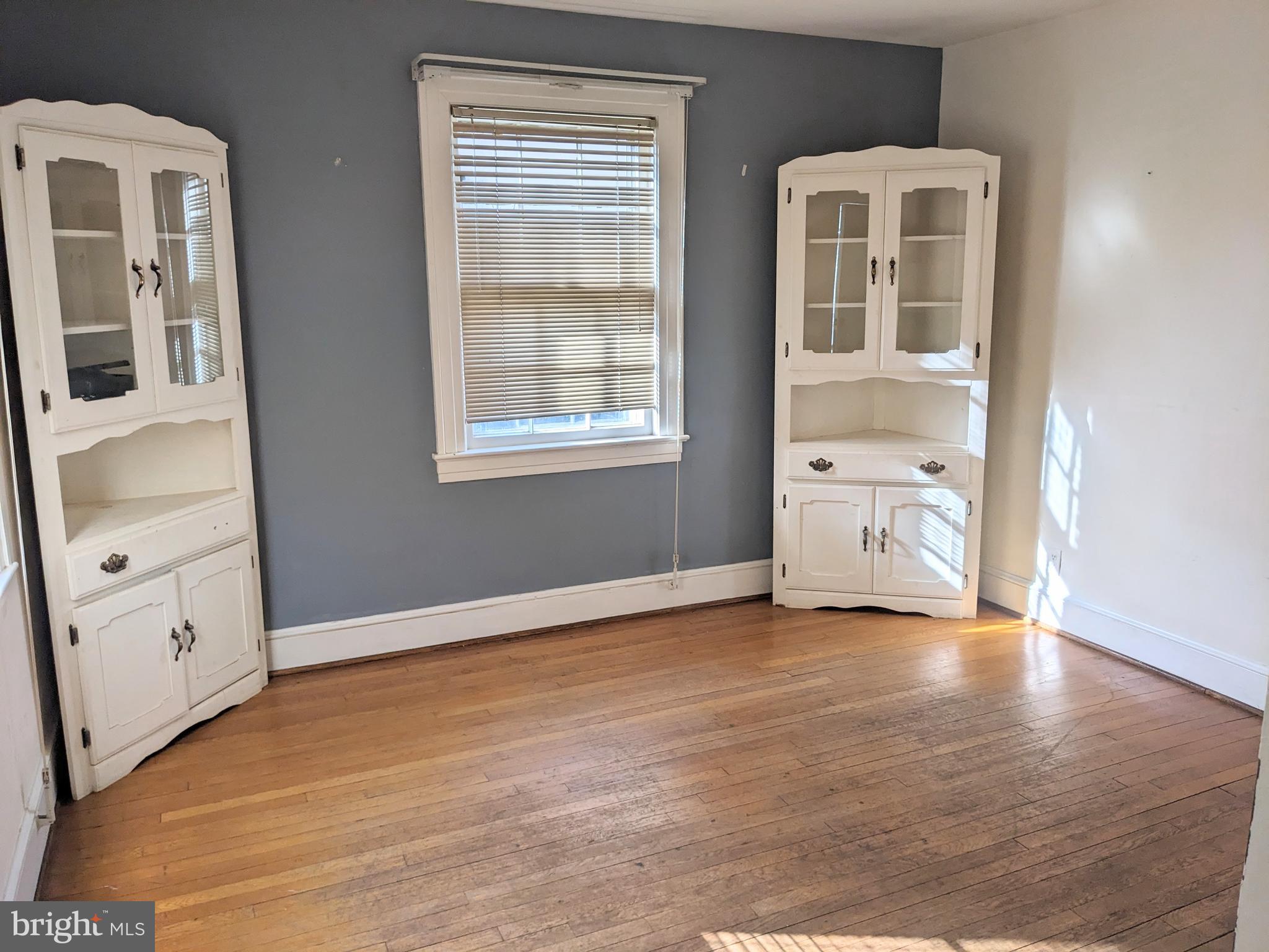 COLLEGE HEIGHTS - Residential