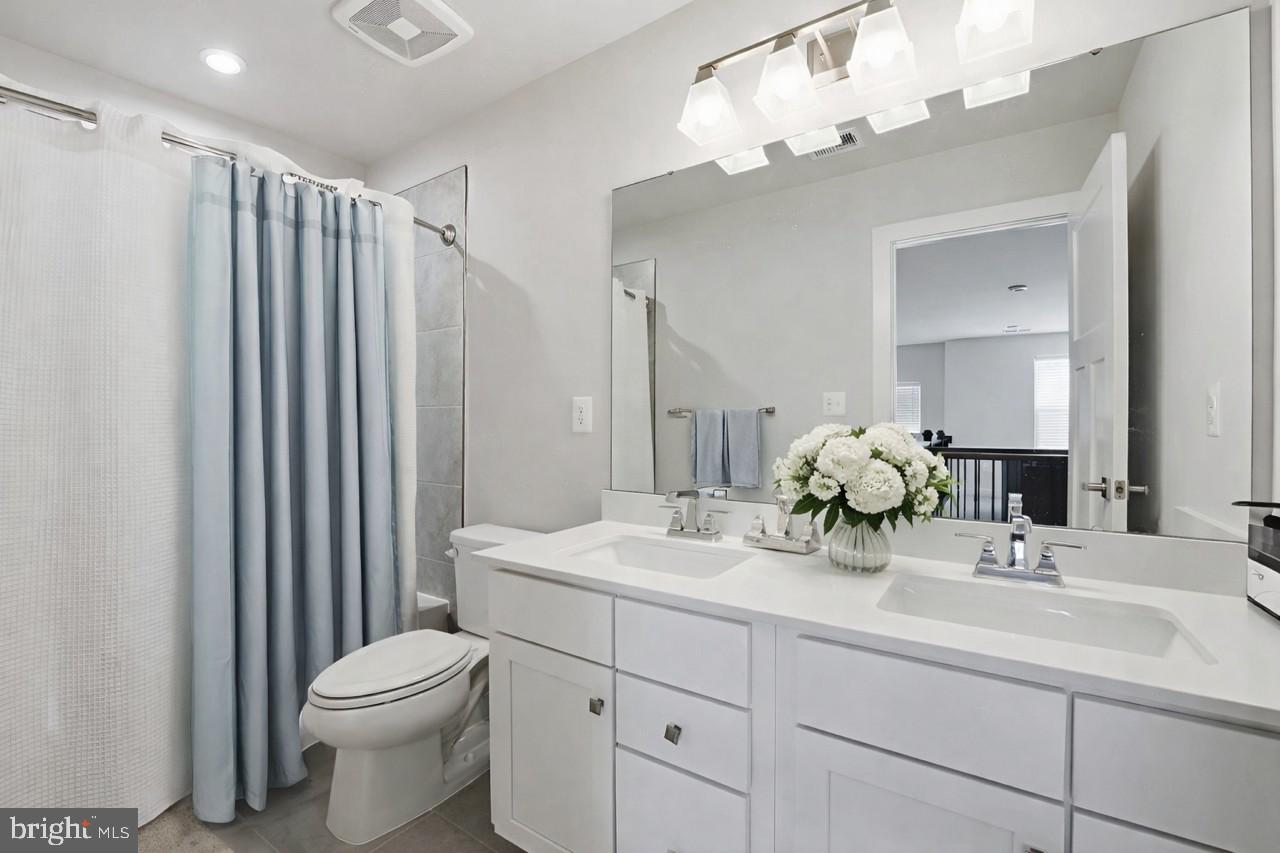 FAWN LAKE - Residential