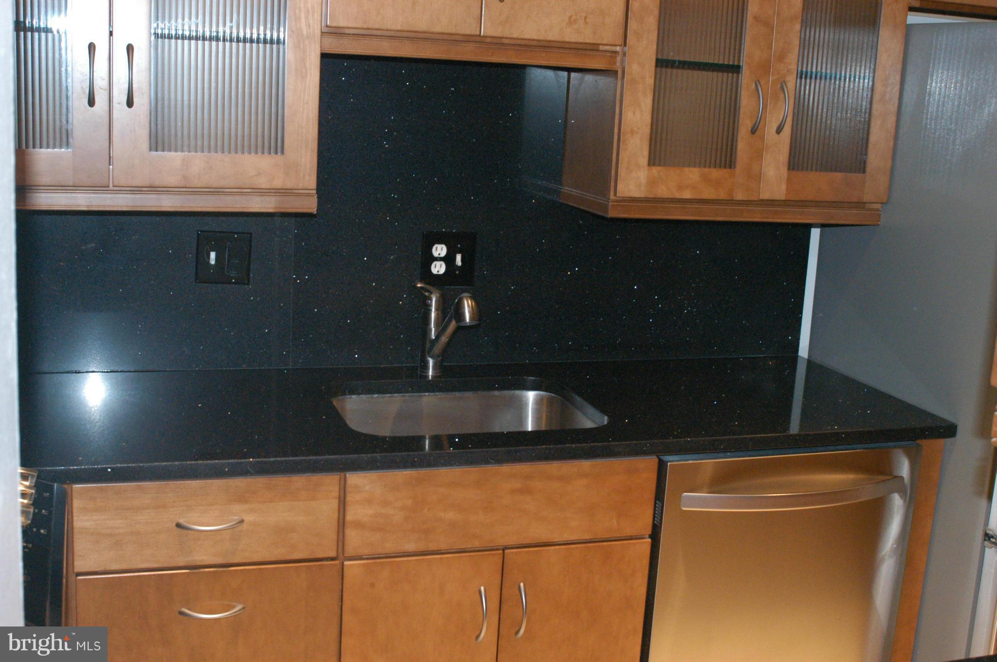 MOSBY WOODS GARDEN - Residential