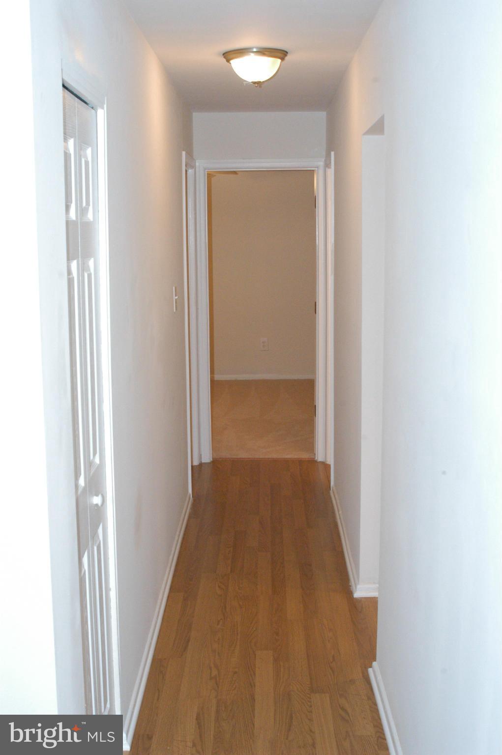 MOSBY WOODS GARDEN - Residential