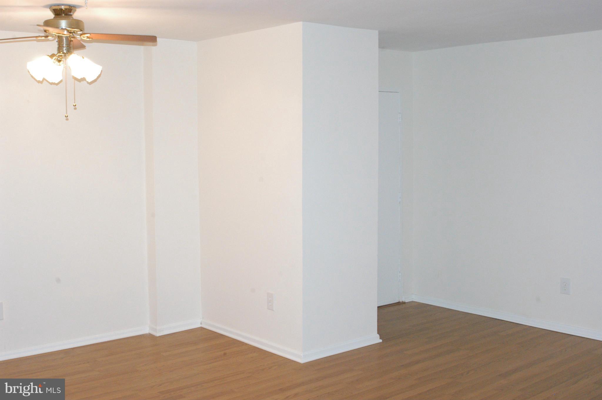 MOSBY WOODS GARDEN - Residential