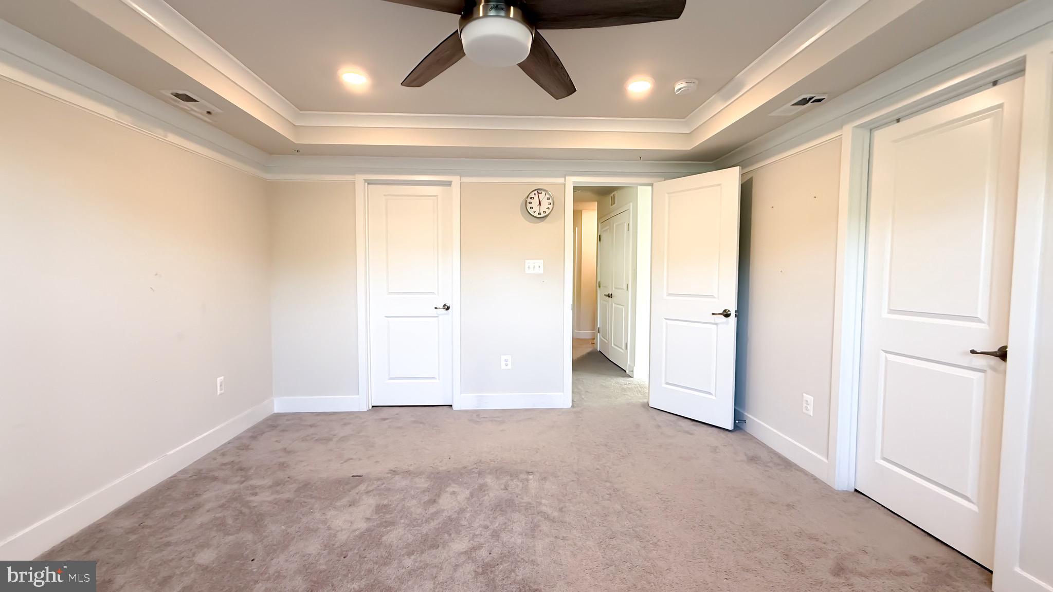 BLUE STREAM - Residential Lease