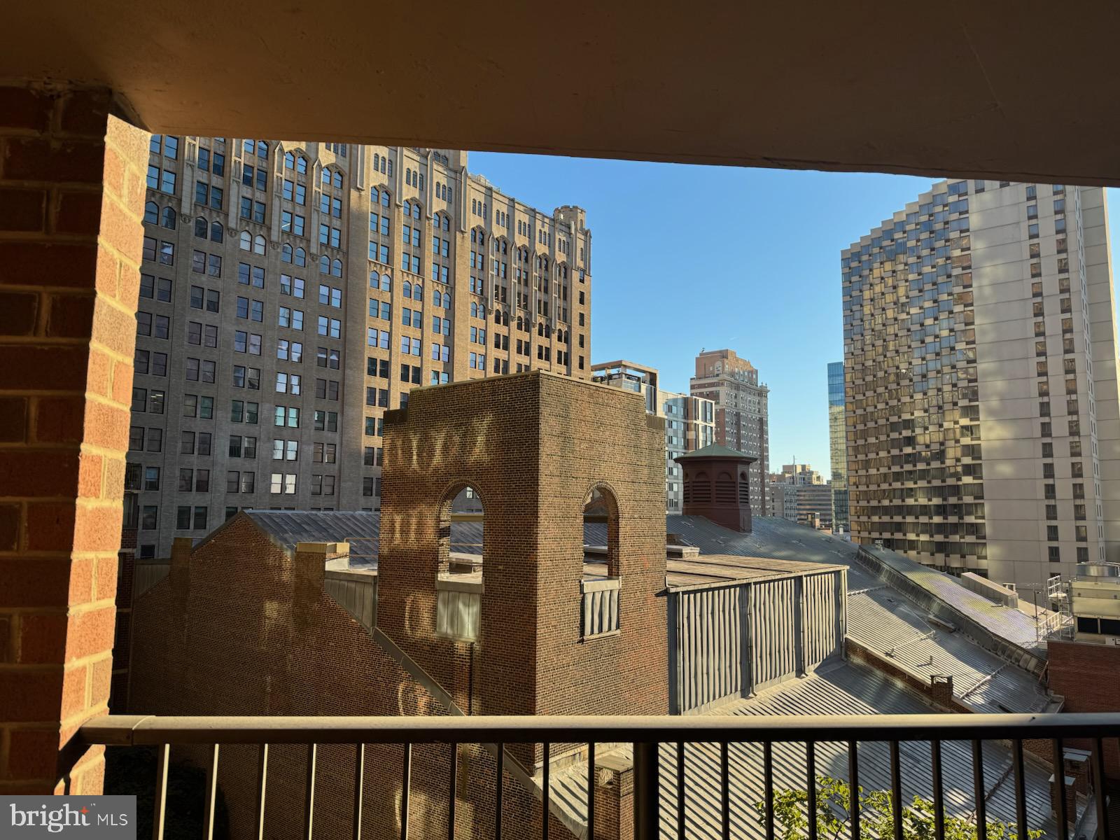 1420 LOCUST STREET 9N