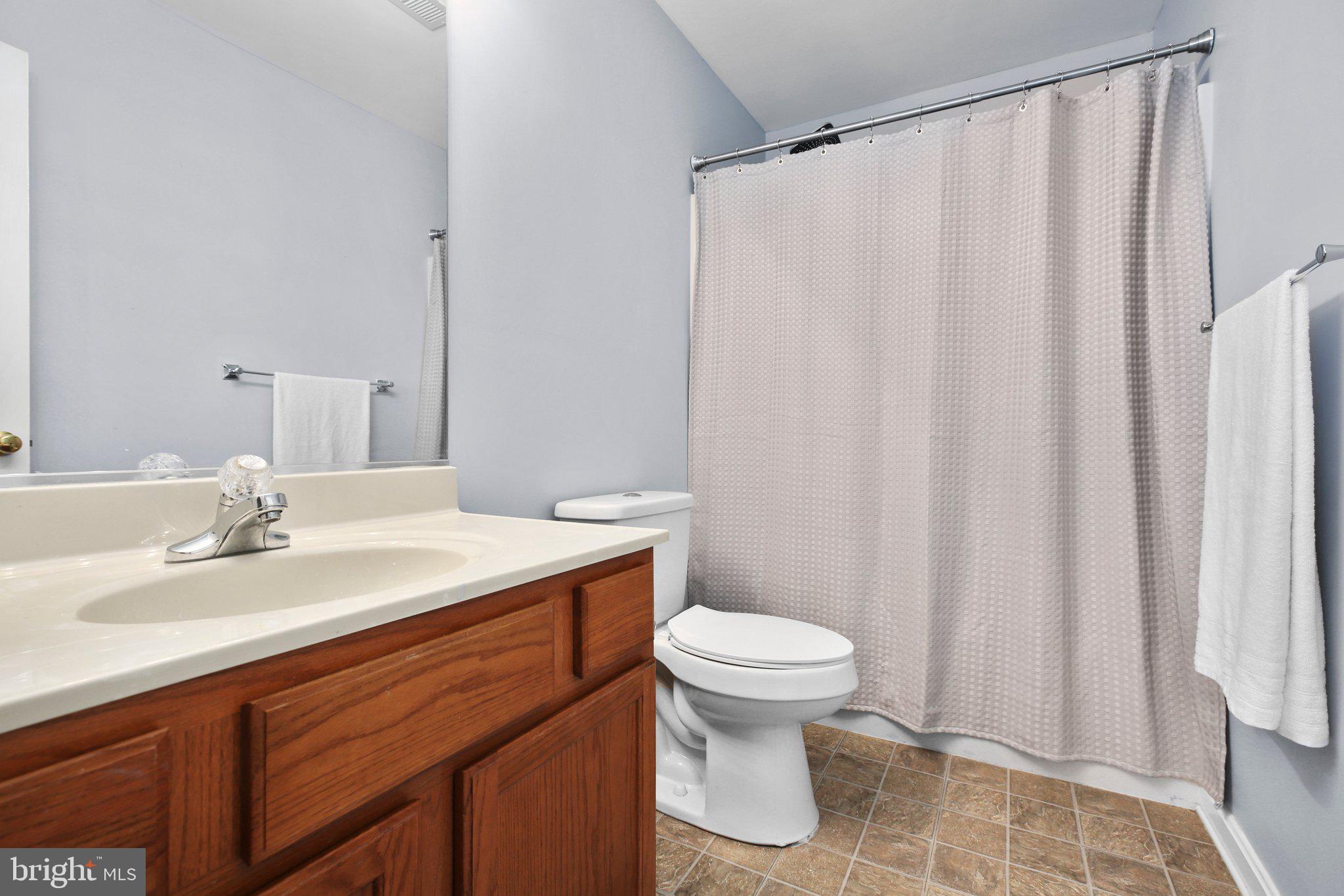 ARGYLE HILLS - Residential