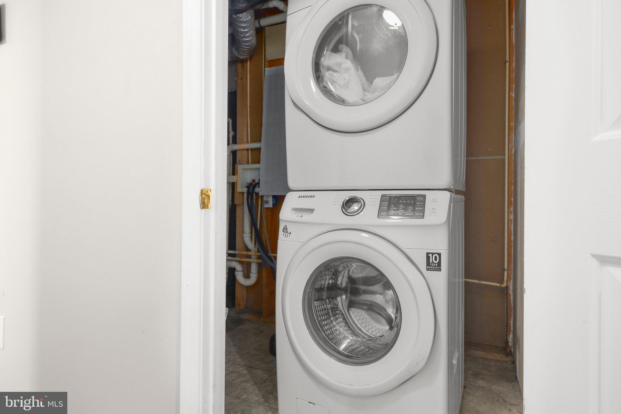 ARGYLE HILLS - Residential