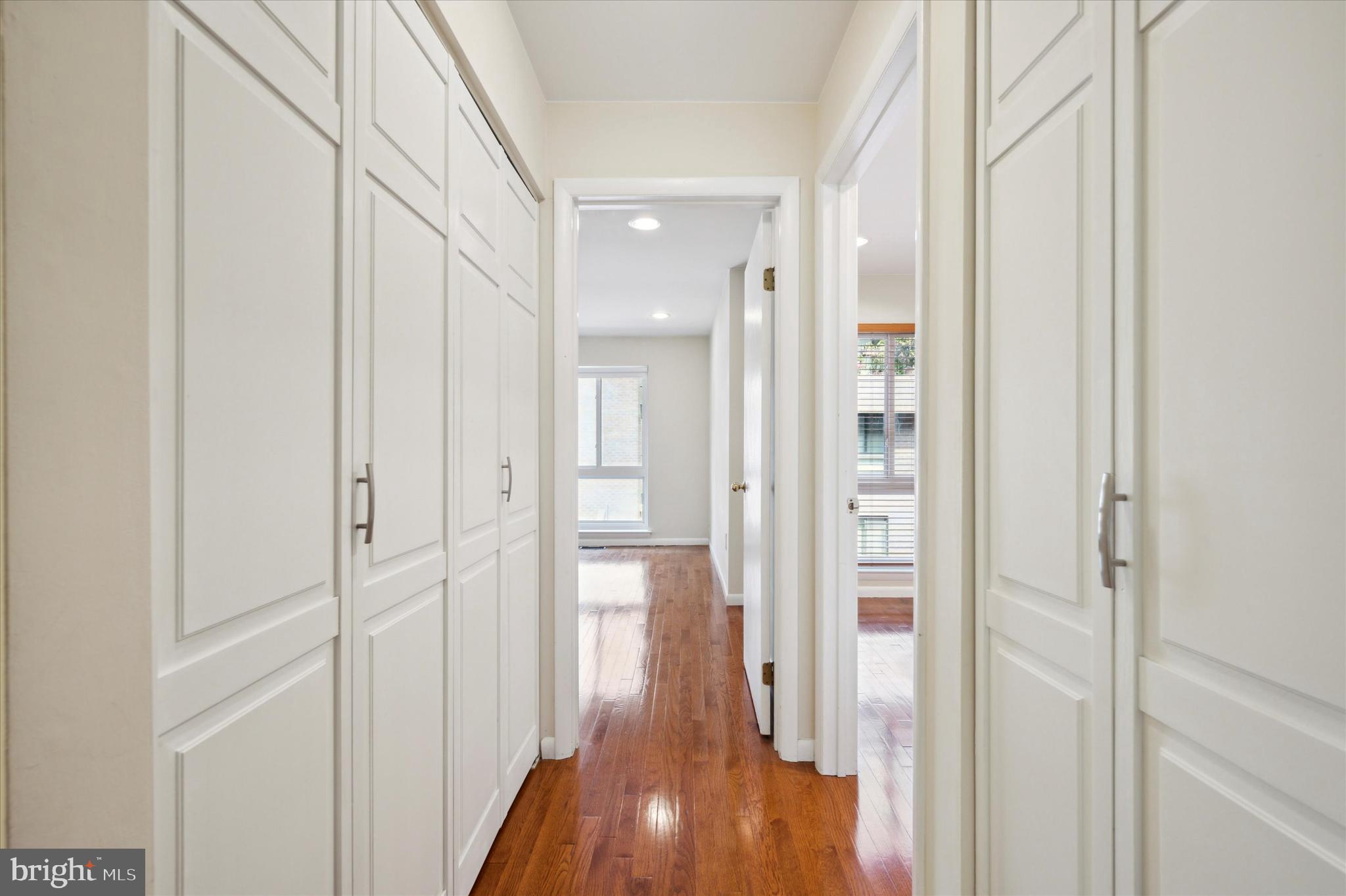 LOGAN SQUARE - Residential Lease