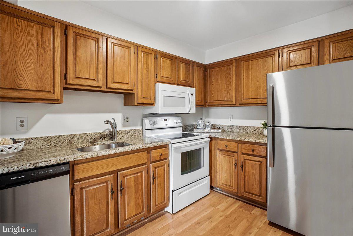 801 N HOWARD STREET 372