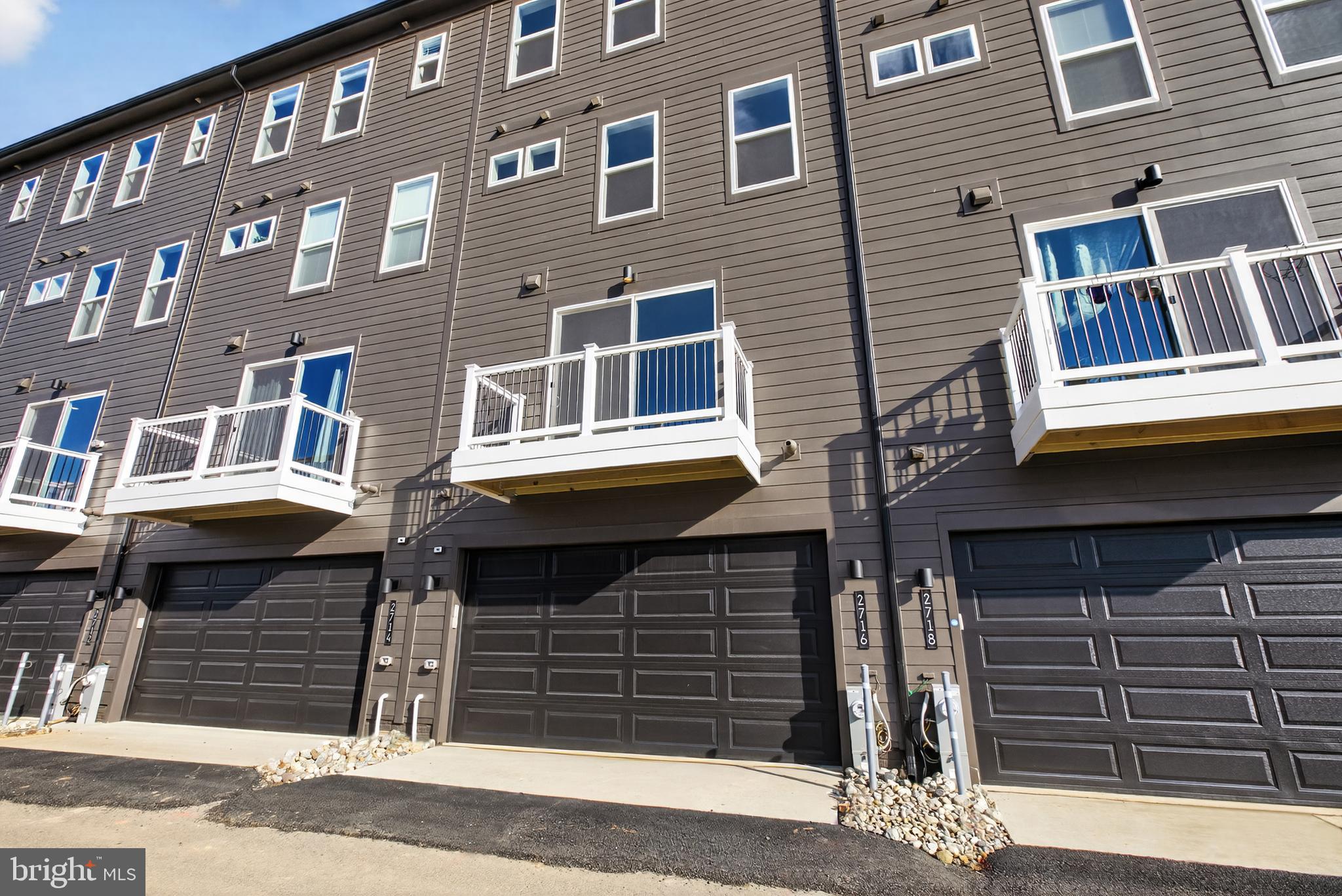 LOCKE LANDING - Residential