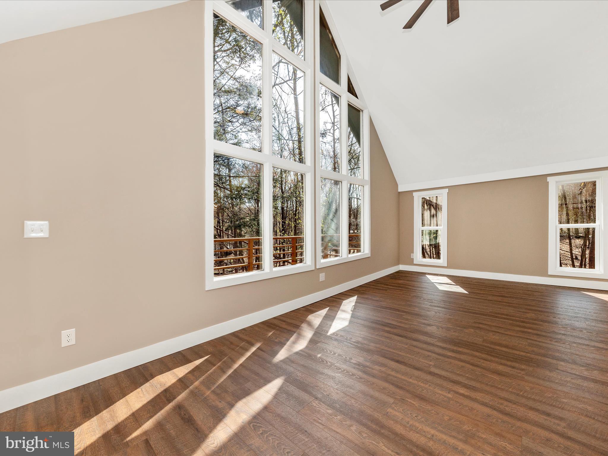 THE WOODS RESORT - Residential