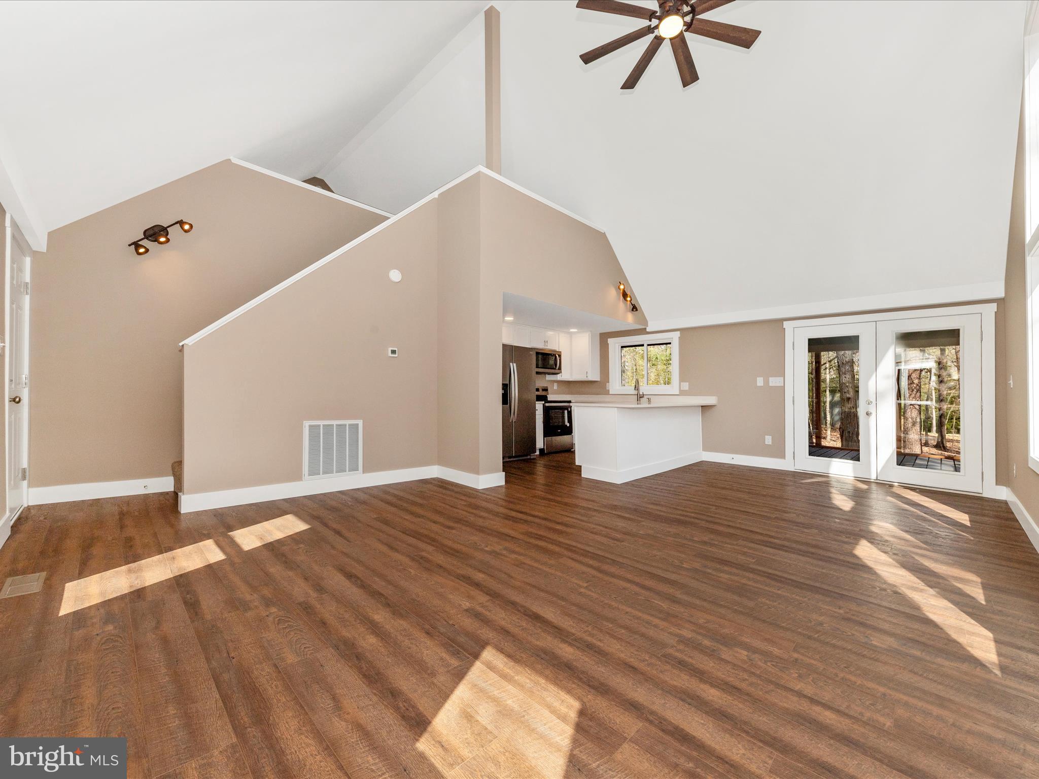 THE WOODS RESORT - Residential