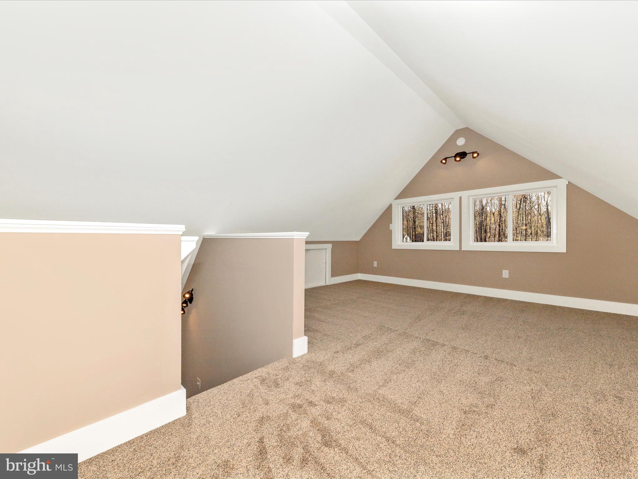 THE WOODS RESORT - Residential