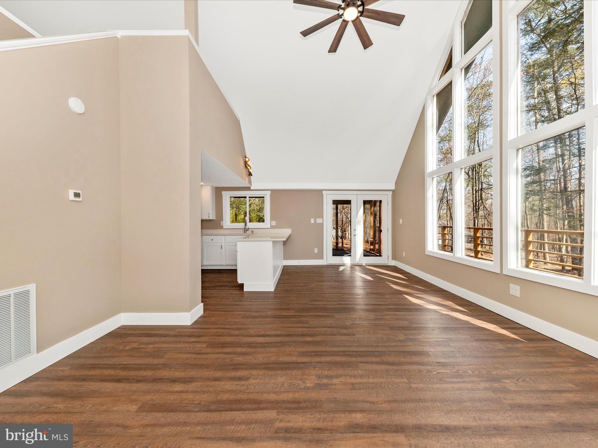 THE WOODS RESORT - Residential