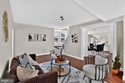 MLS: PADE2123576