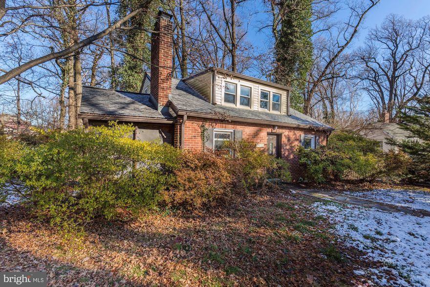 ALL OFFERS DUE BY MONDAY 1/13/2020. SELLERS PREFER MBO SETTLEMENT GROUP. Nestled inside a cul-de-sac in the sought-after Forest Glen Park neighborhood, this cozy home is in close proximity to Forest Glen Metro and Rock Creek Park. Opportunity awaits! Update, renovate or build - you choose.