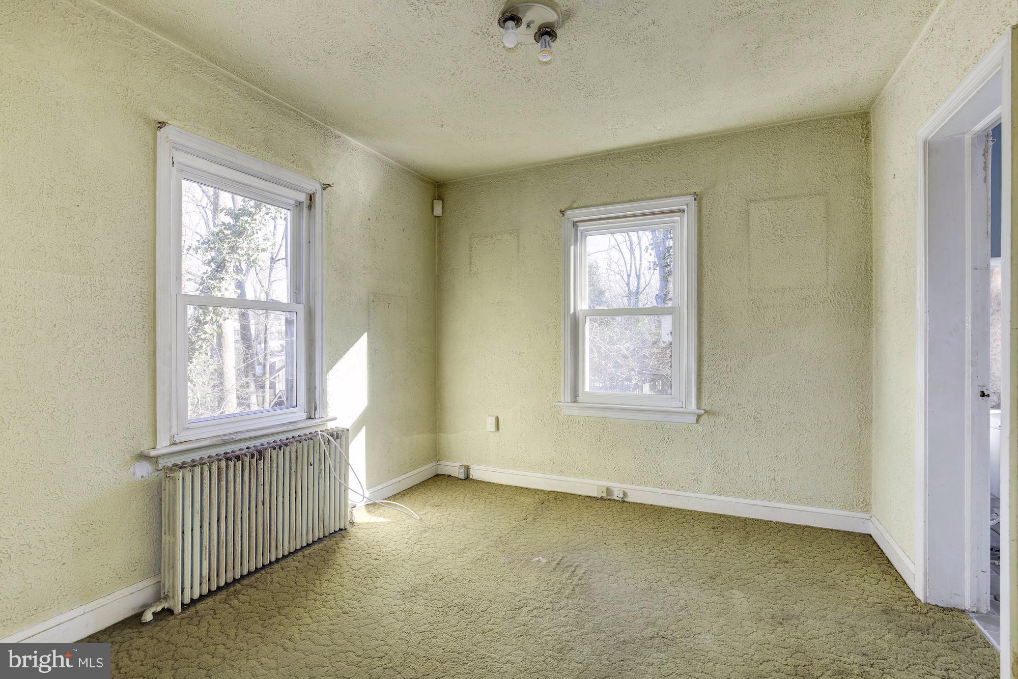 FOREST GLEN PARK - Residential