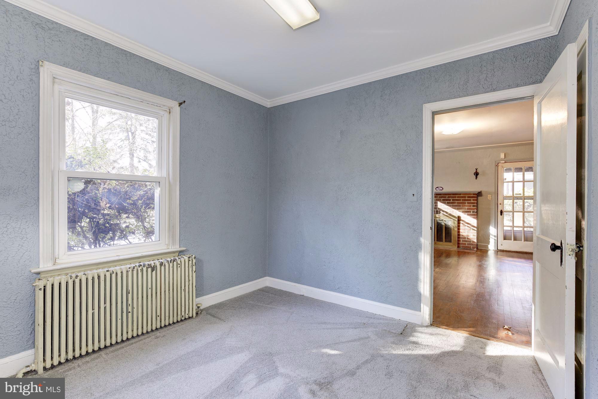 FOREST GLEN PARK - Residential