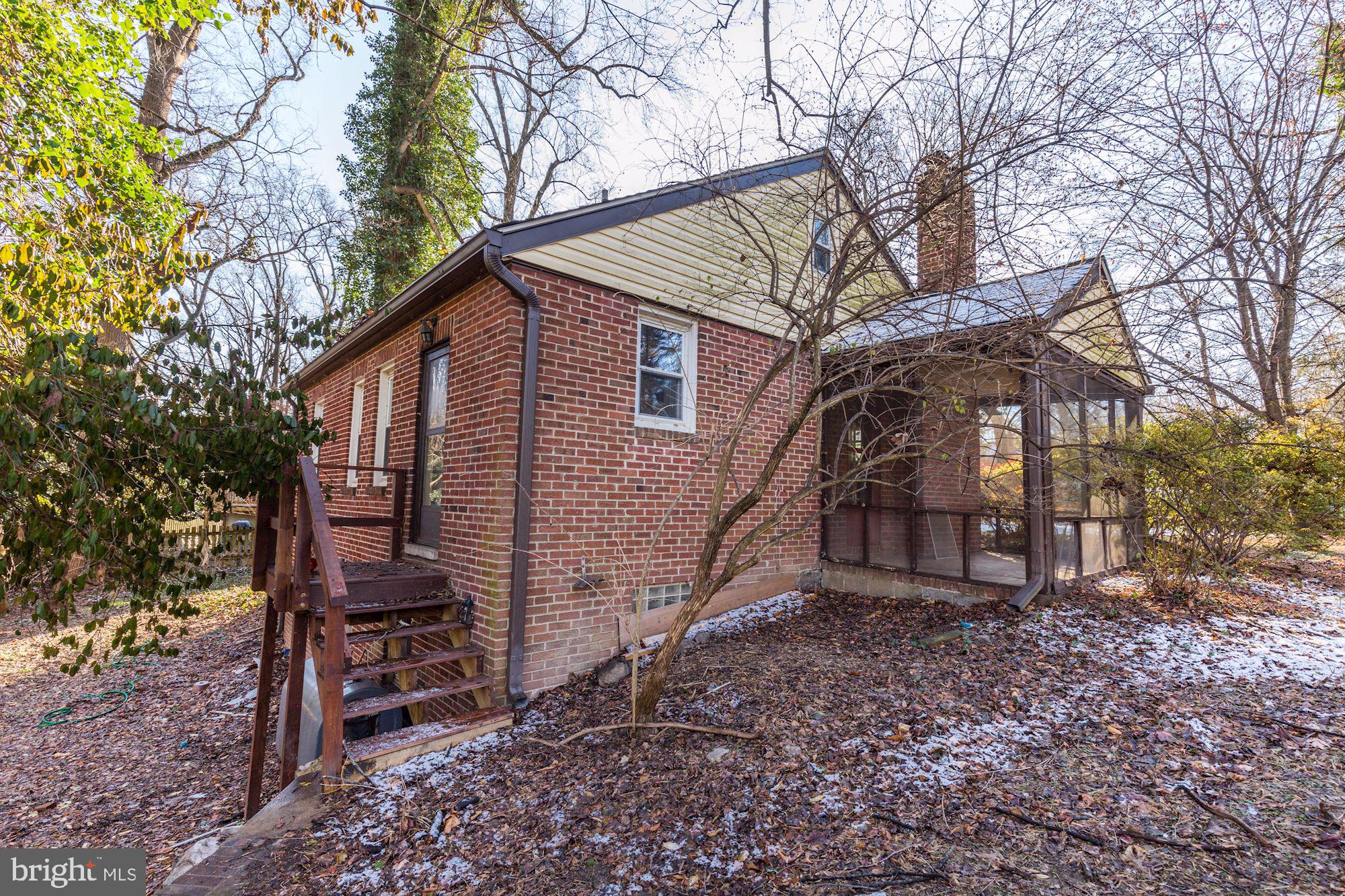 FOREST GLEN PARK - Residential