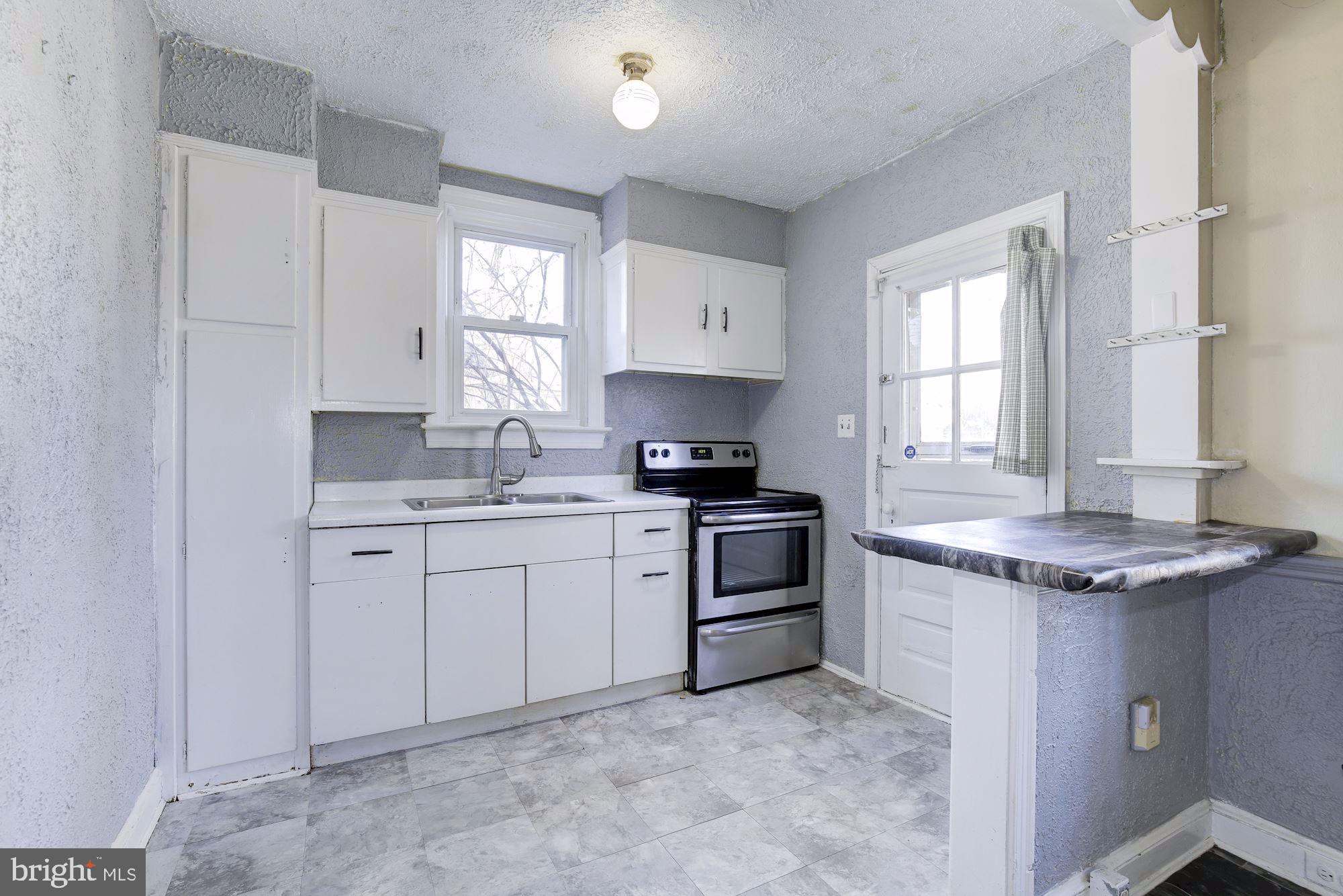 FOREST GLEN PARK - Residential