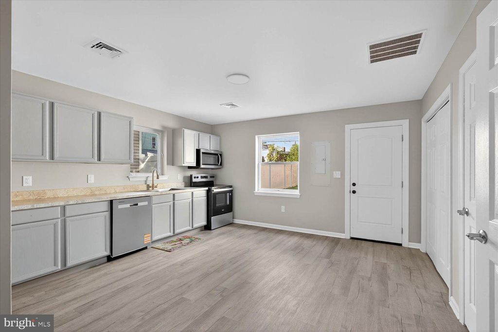 Photo of 1616 Park Street, HARRISBURG, PA 17103 (MLS # PADA2050370)