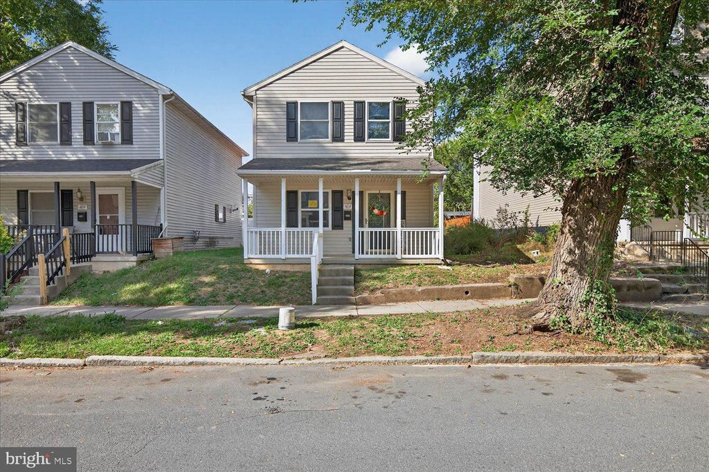 Photo of 1616 Park Street, HARRISBURG, PA 17103 (MLS # PADA2050370)