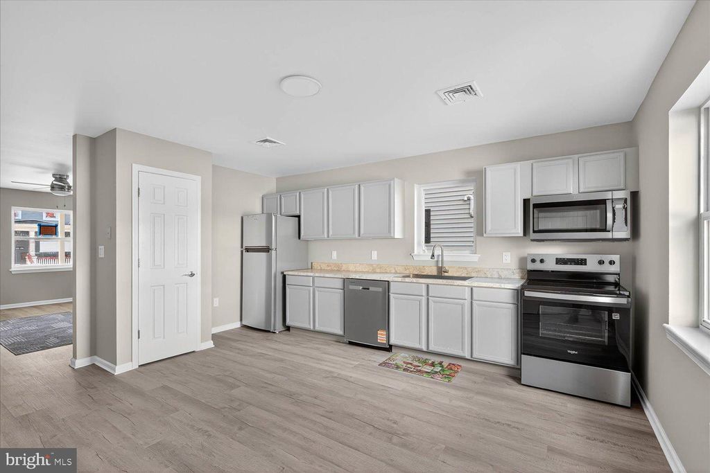 Photo of 1616 Park Street, HARRISBURG, PA 17103 (MLS # PADA2050370)