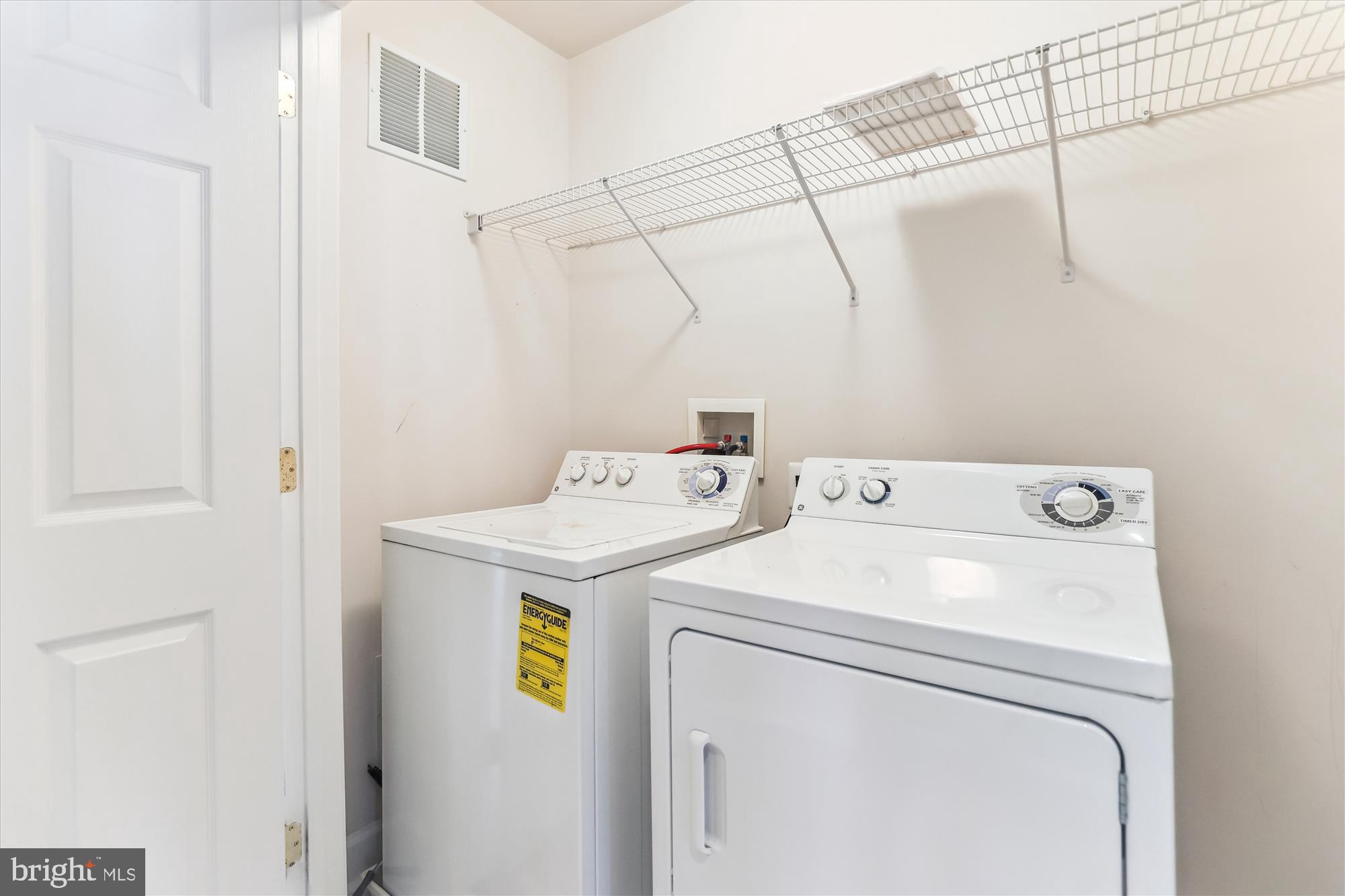 PAVILIONS AT HUNTINGTON - Residential