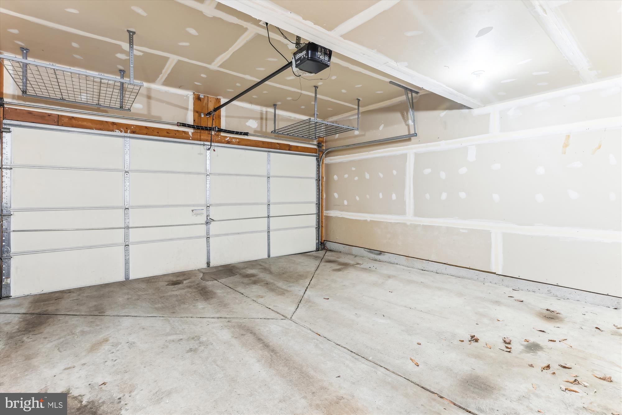 PAVILIONS AT HUNTINGTON - Residential