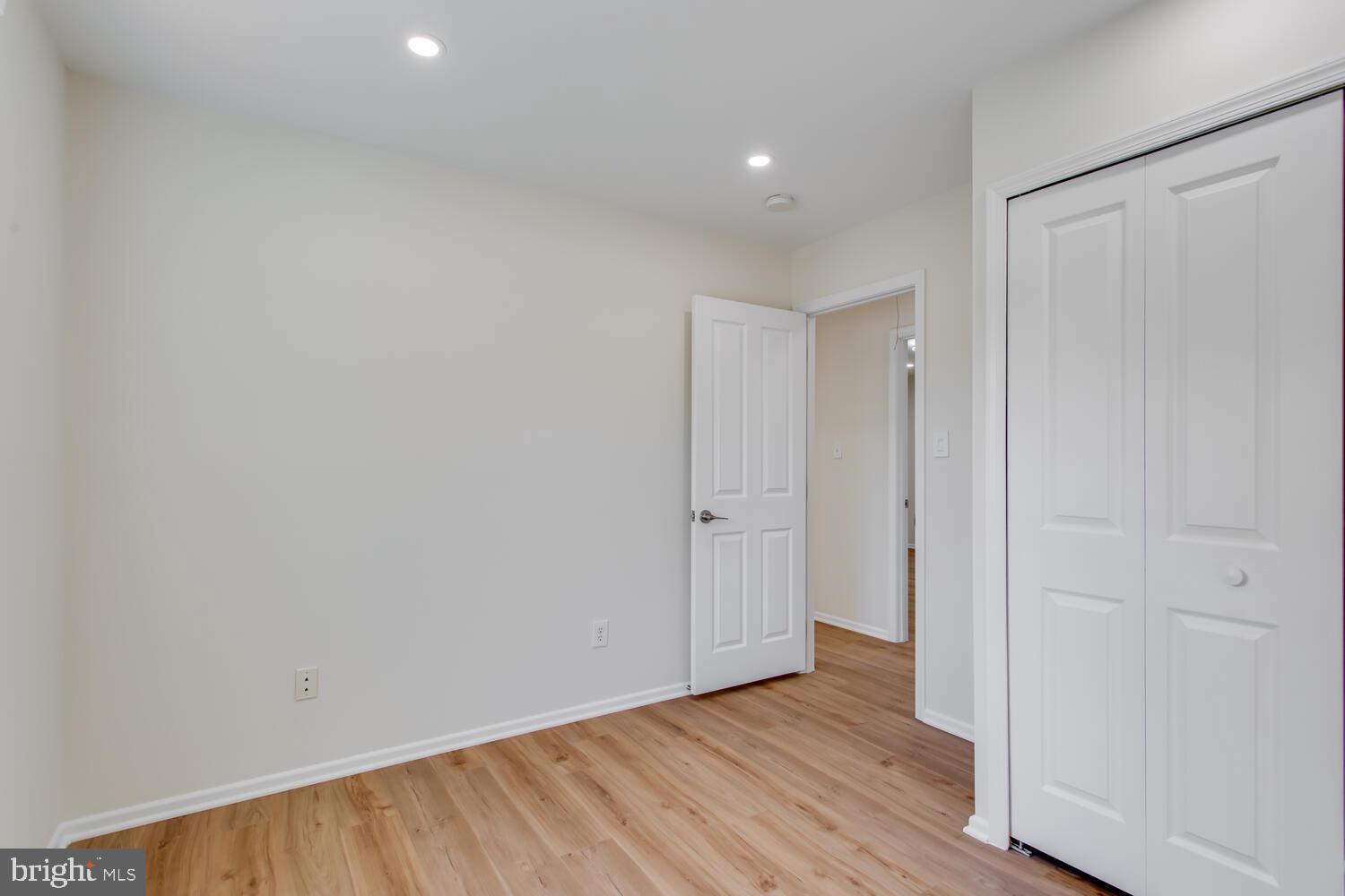 TALISMAN COURT - Residential Lease