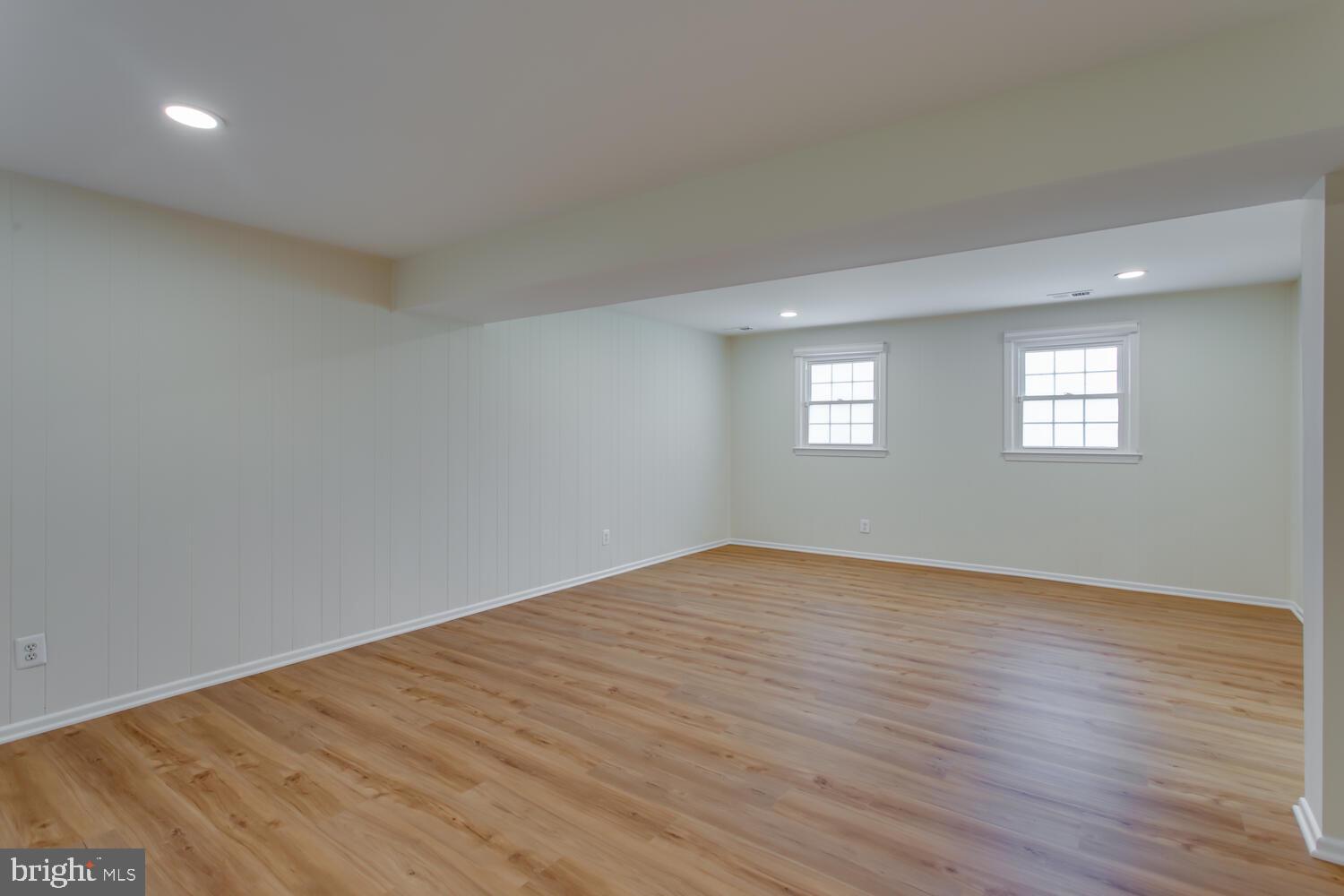 TALISMAN COURT - Residential Lease