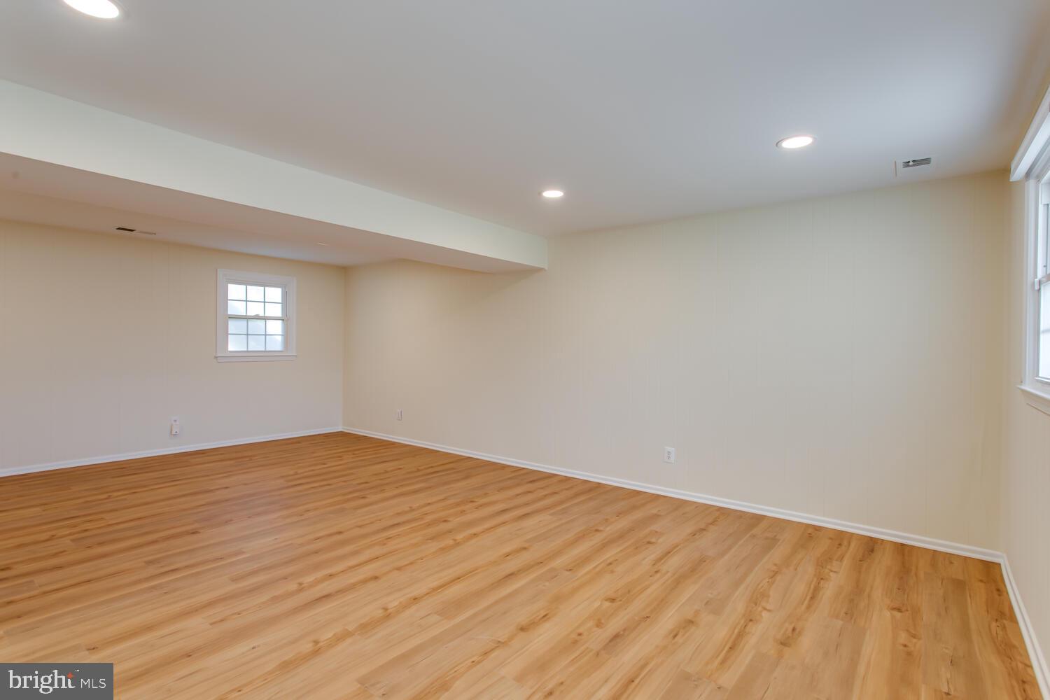 TALISMAN COURT - Residential Lease