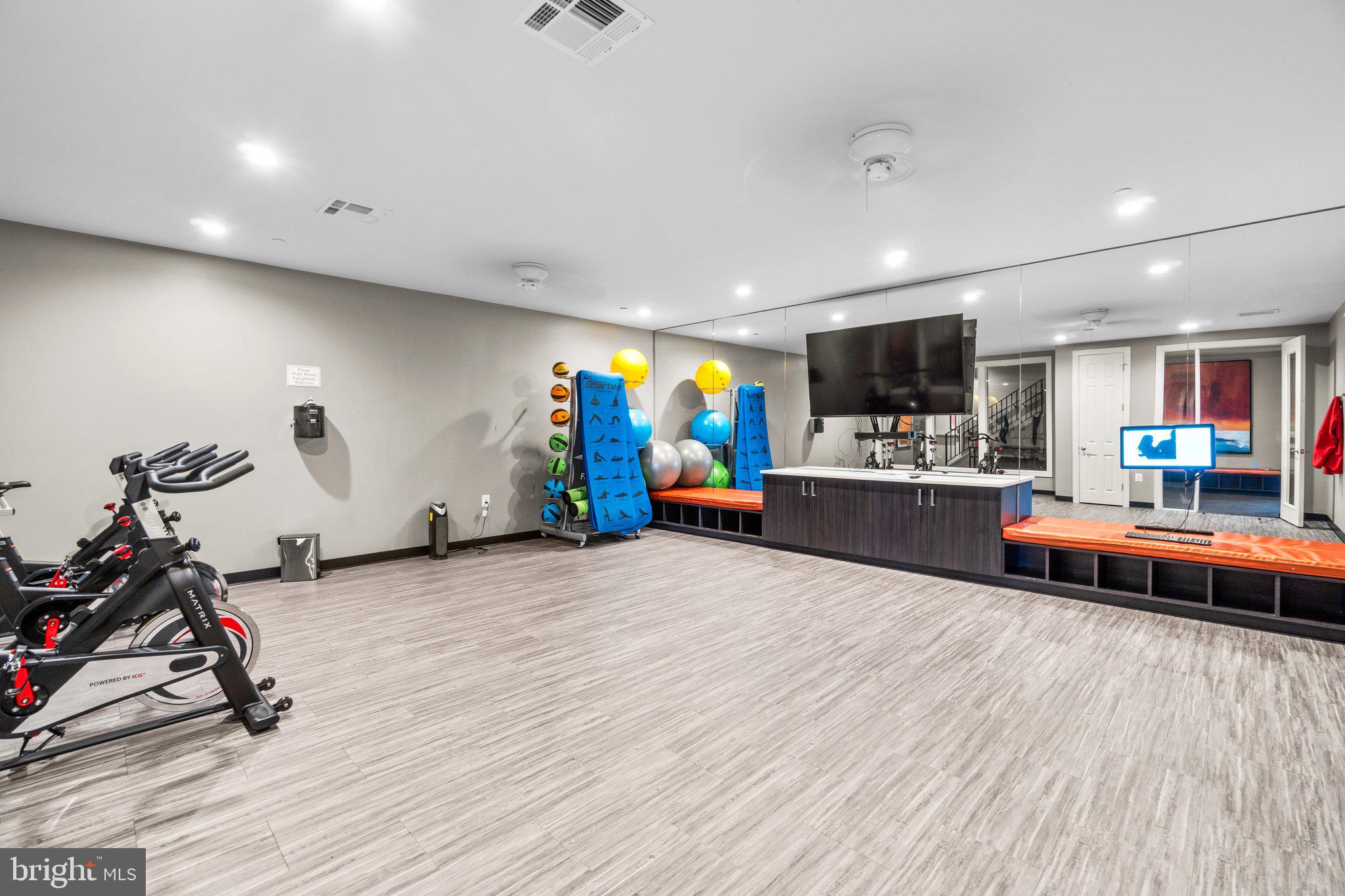 WESTVIEW SOUTH - Residential