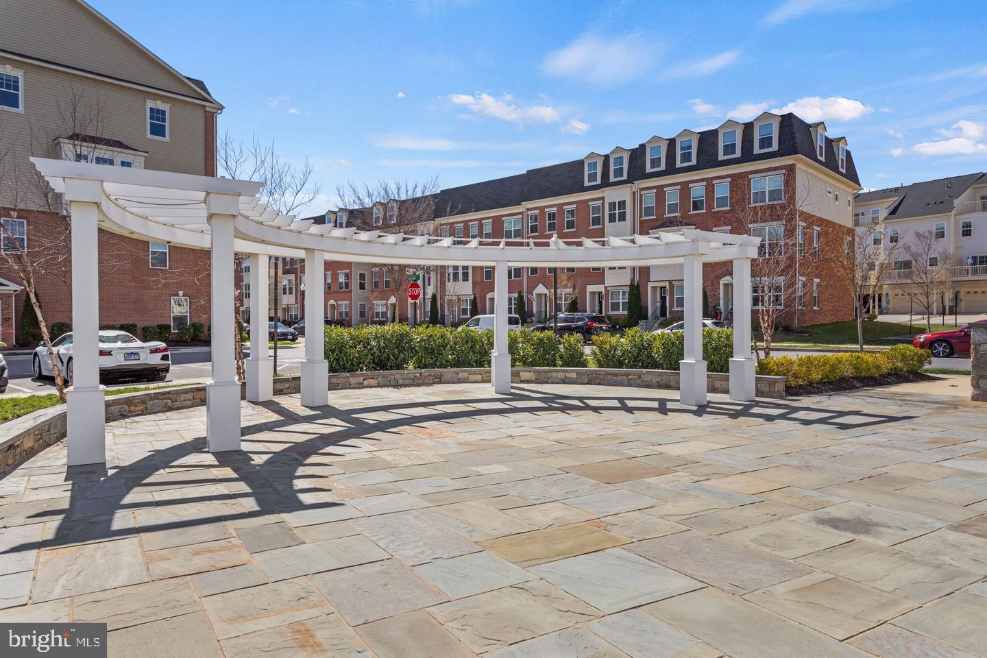 WESTVIEW SOUTH - Residential