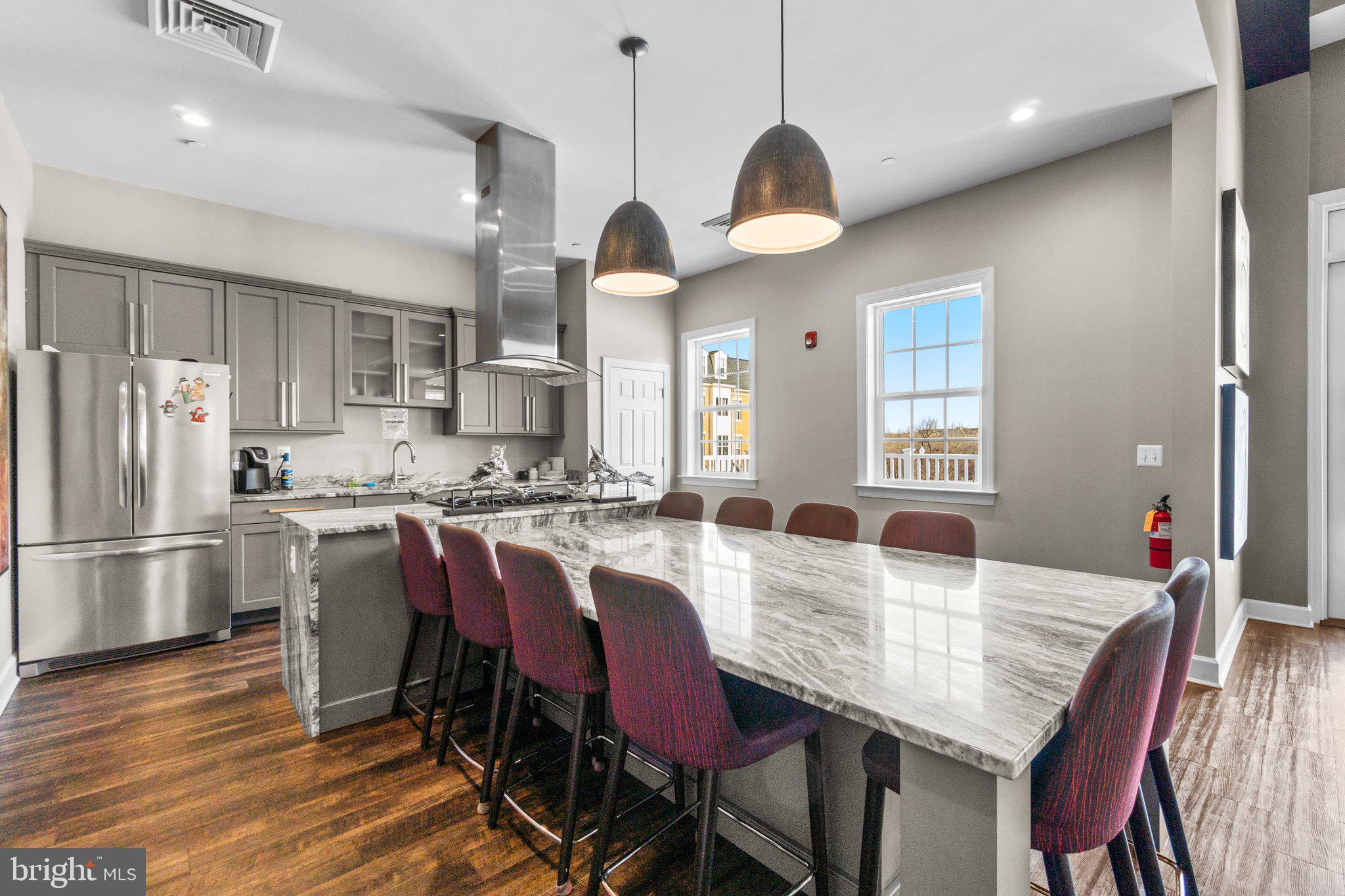 WESTVIEW SOUTH - Residential