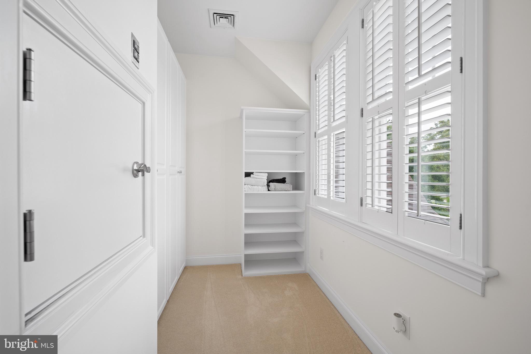 HIGHLANDS AT CHARLES - Residential