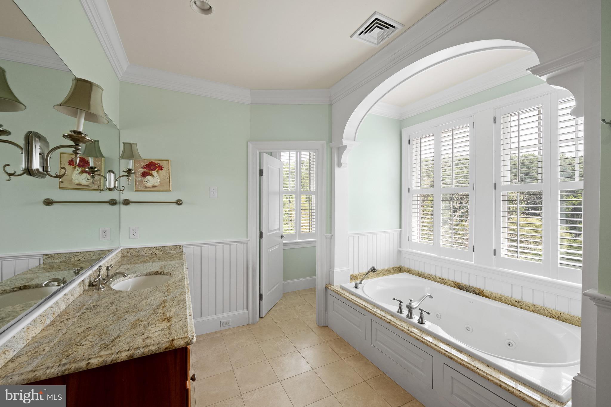 HIGHLANDS AT CHARLES - Residential