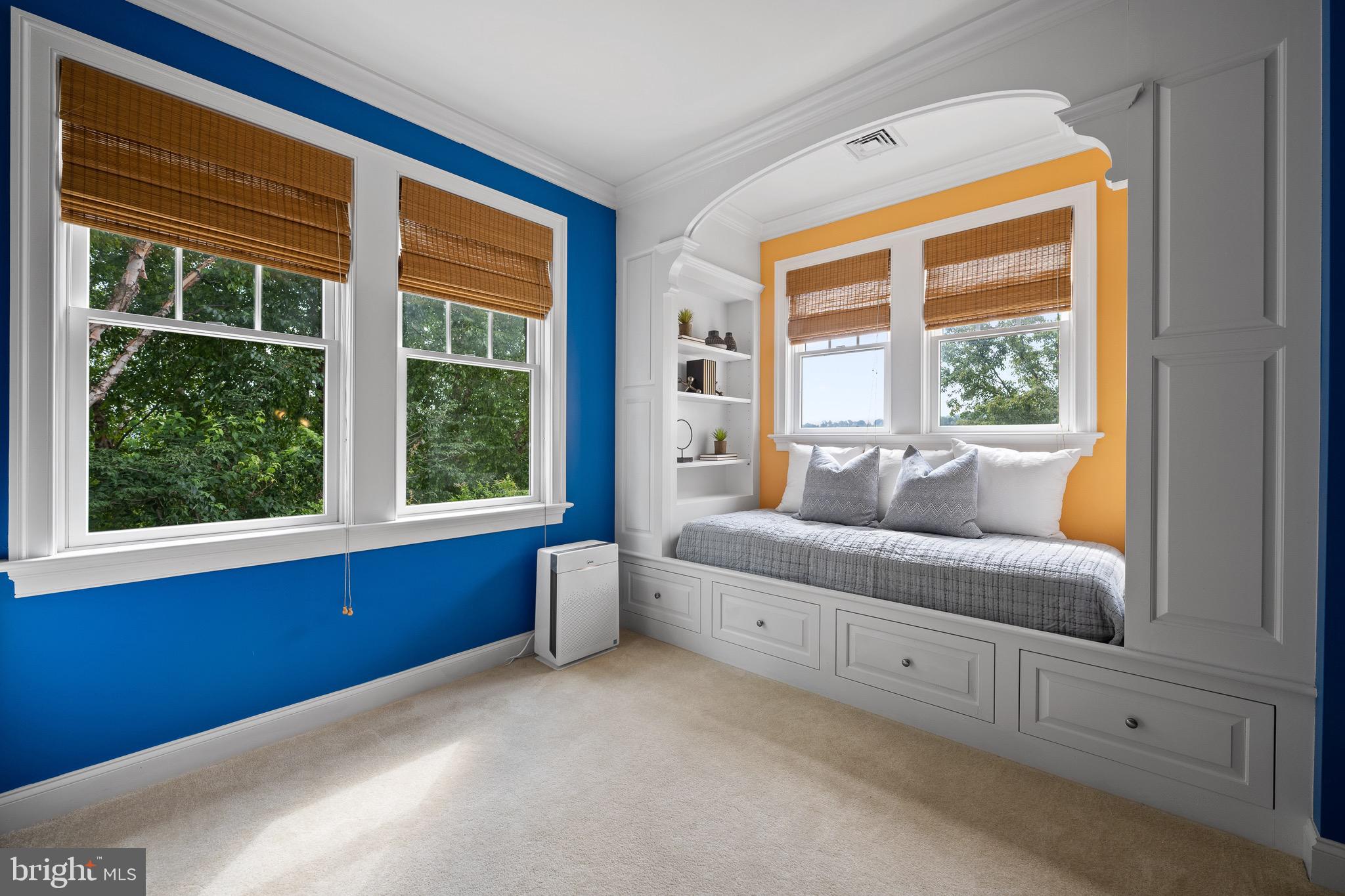 HIGHLANDS AT CHARLES - Residential