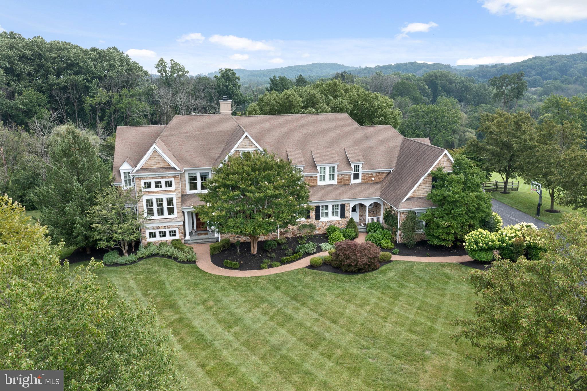 HIGHLANDS AT CHARLES - Residential