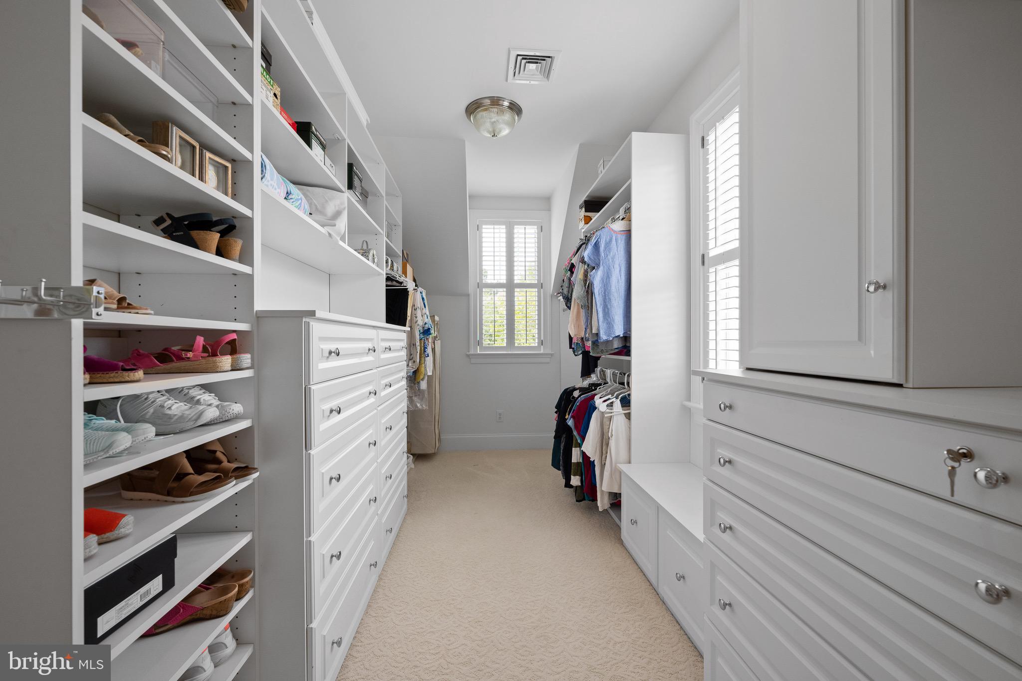 HIGHLANDS AT CHARLES - Residential