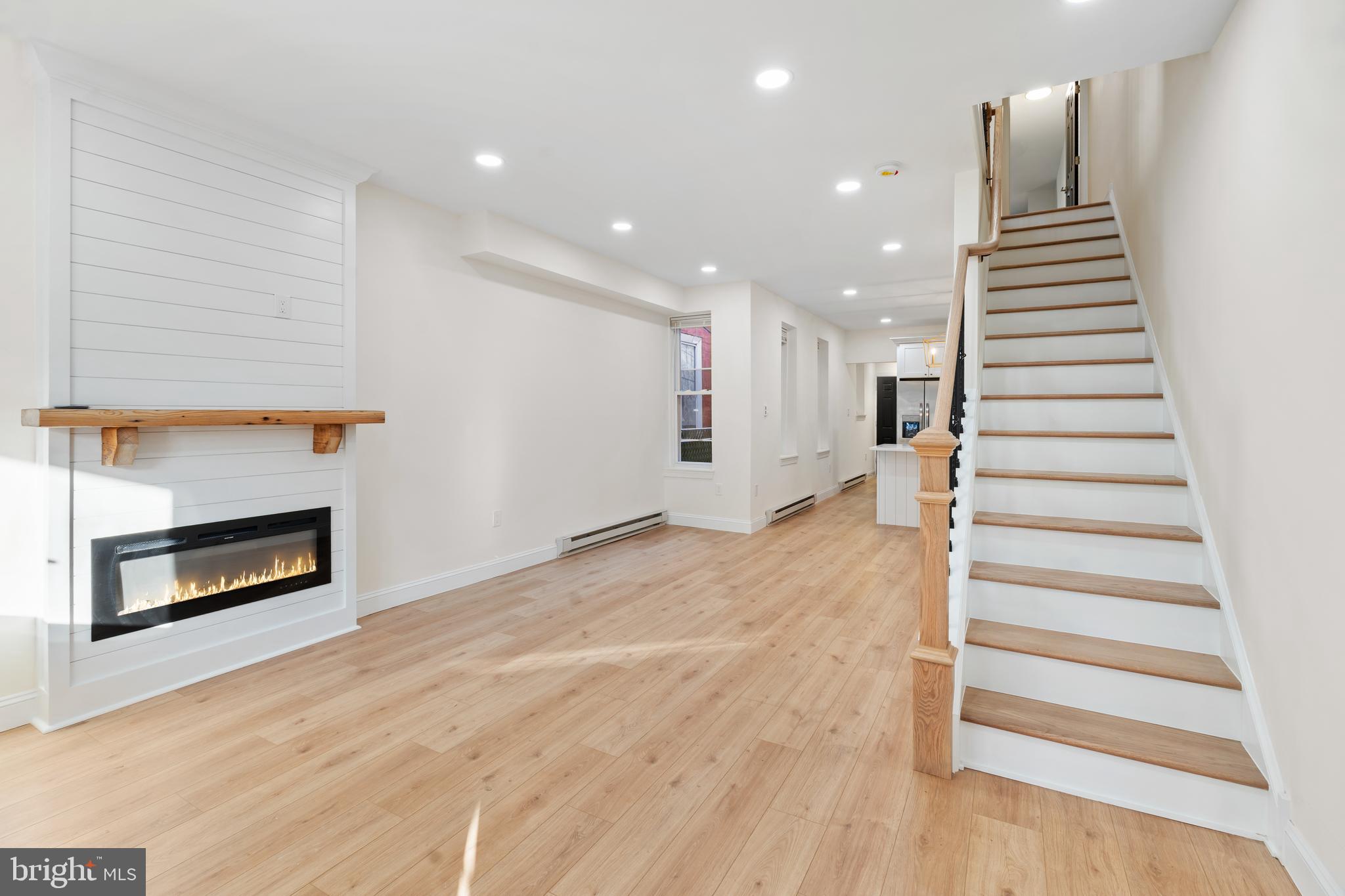 HUNTING PARK - Residential