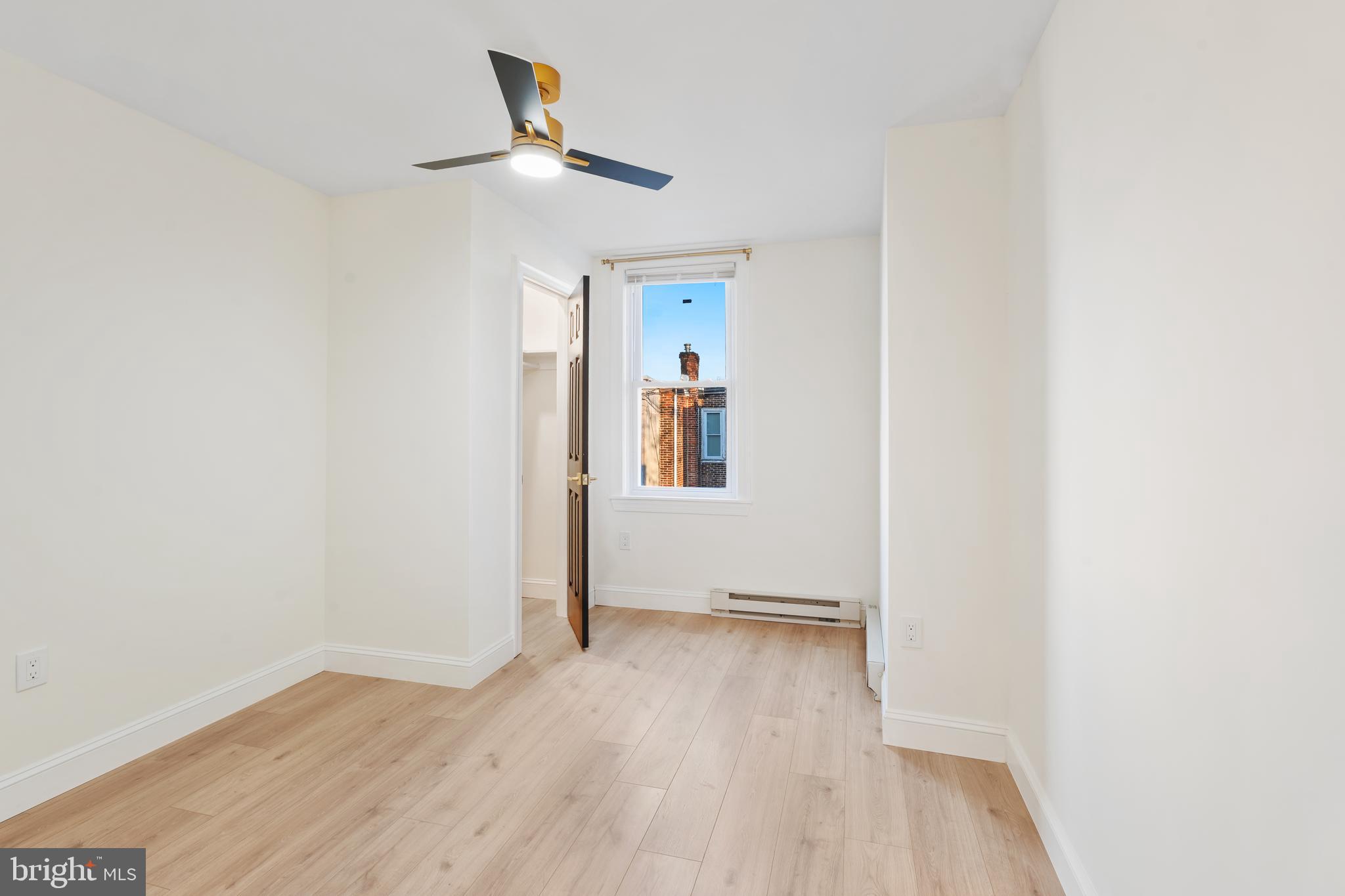 HUNTING PARK - Residential