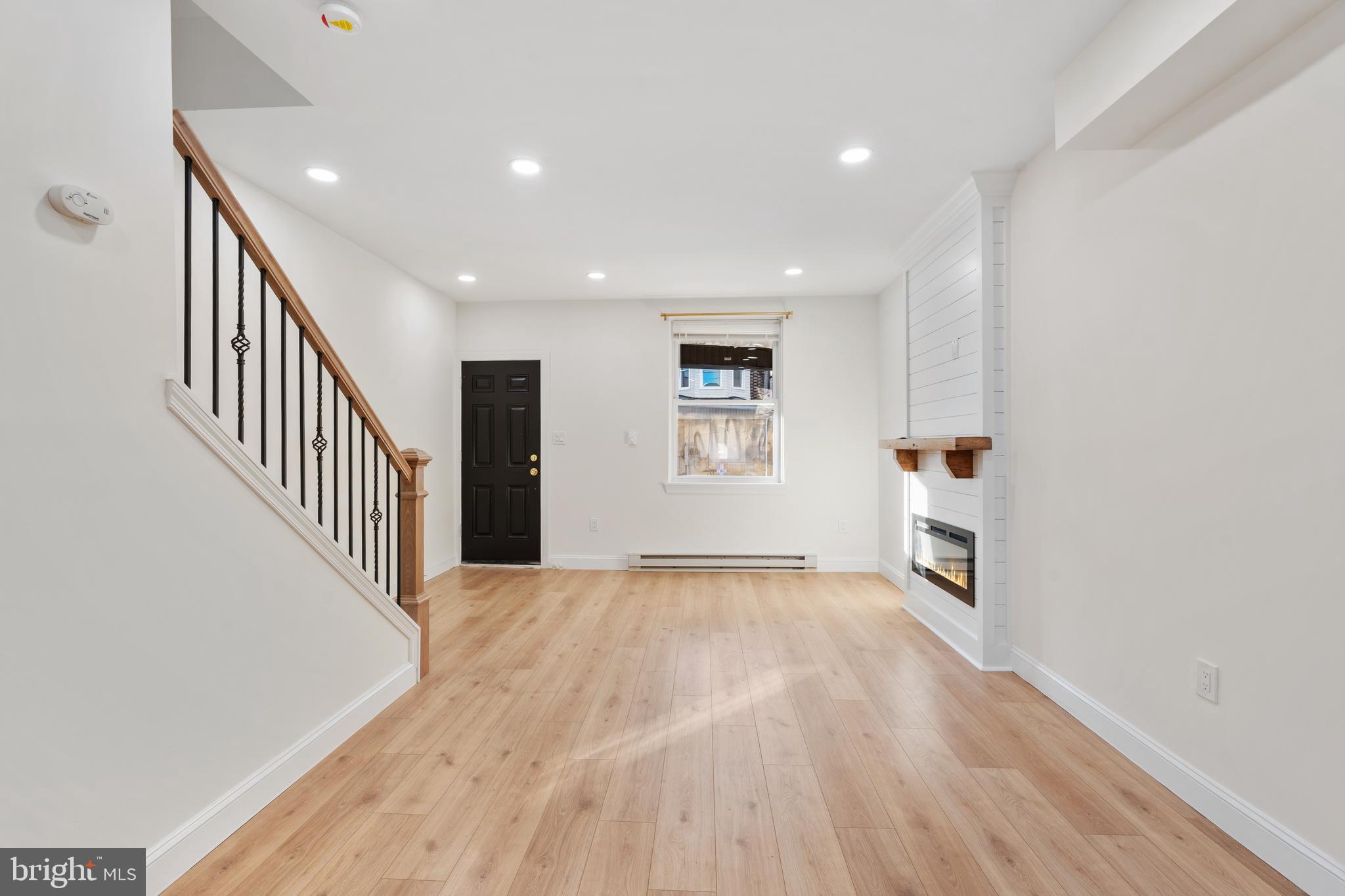 HUNTING PARK - Residential