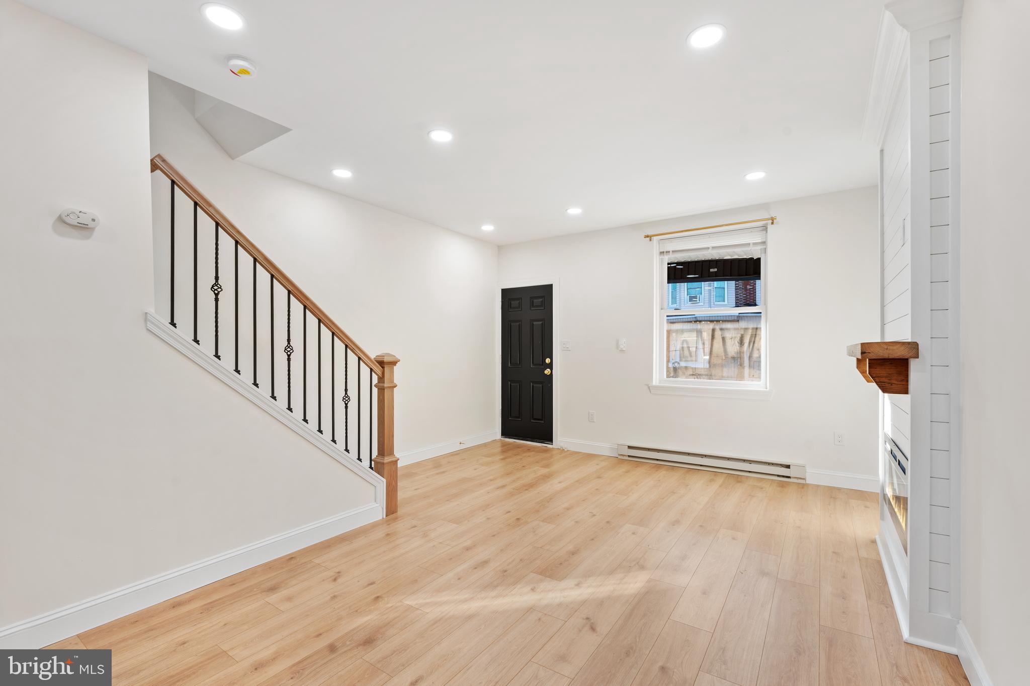 HUNTING PARK - Residential