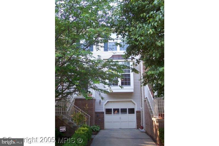 JAMES CREEK - Residential