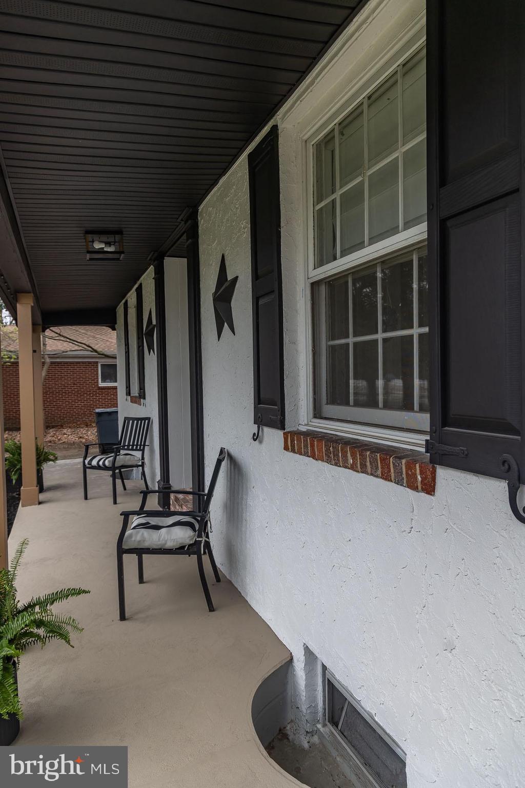 15 KENDALL BOULEVARD