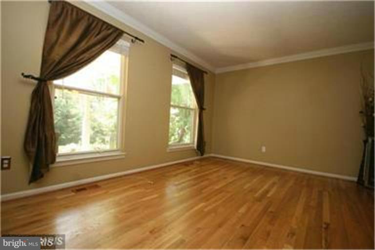 MONTCLAIR - Residential