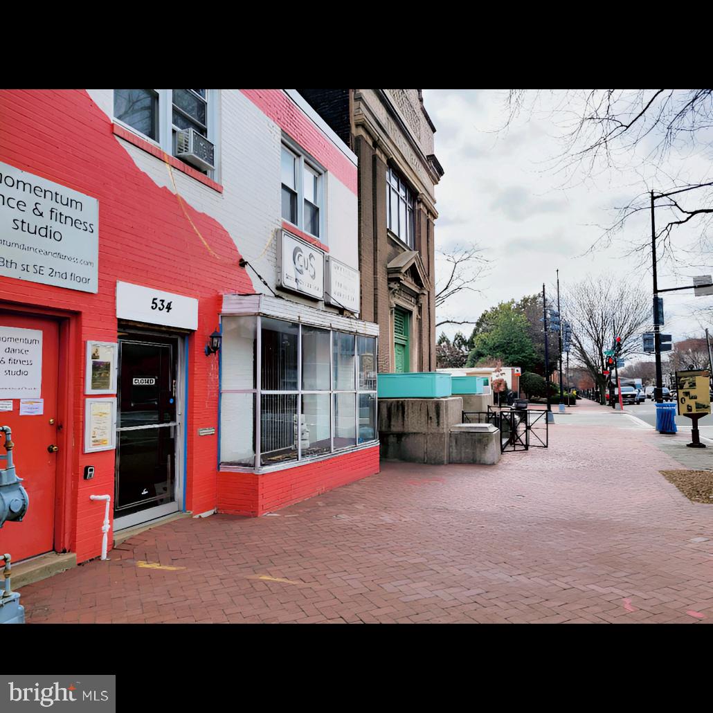 534 8TH STREET SE