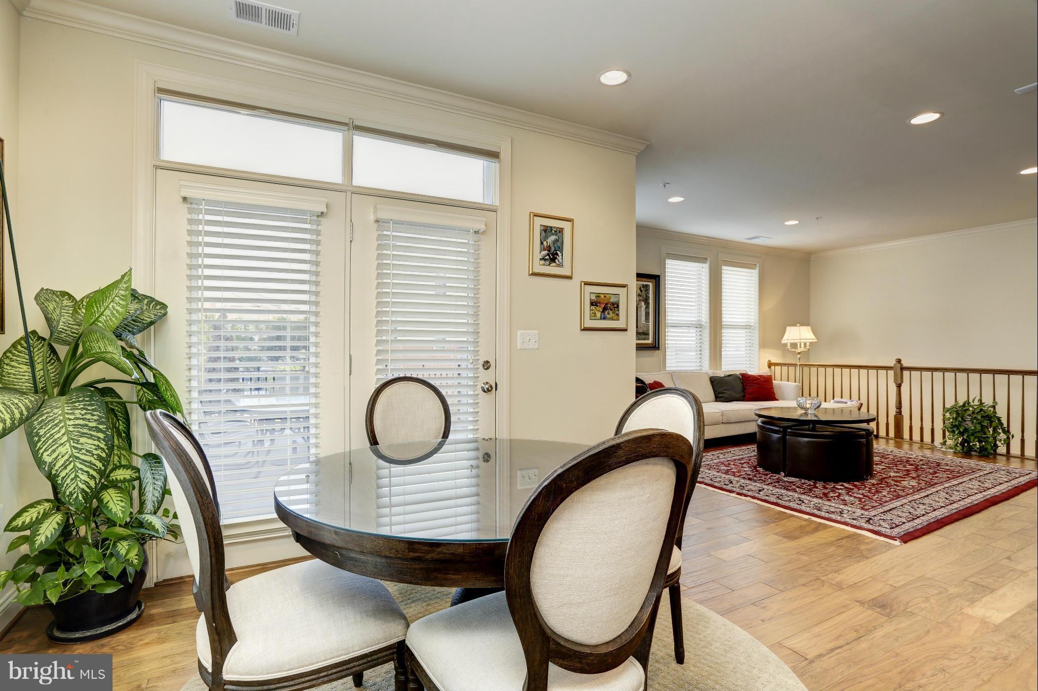 LANSDOWNE TOWN CENTER CONDOS - Residential